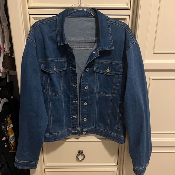 Jean jacket, size 2X - Picture 1 of 3